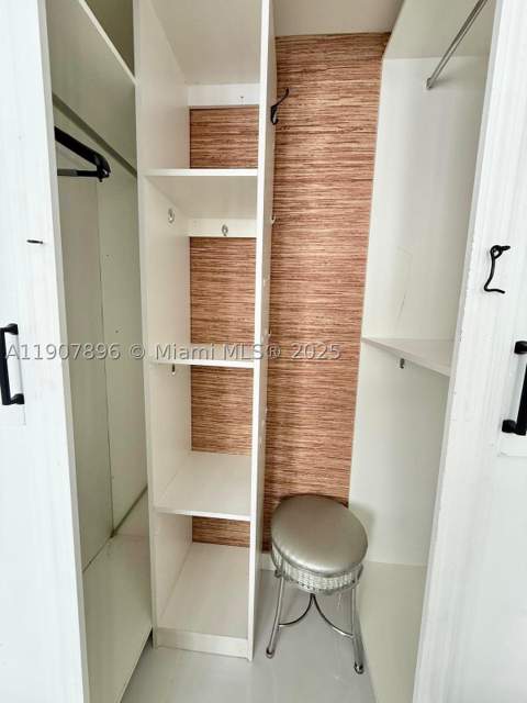 18051 Biscayne Blvd 1604, Aventura FL - photo 21 of 25