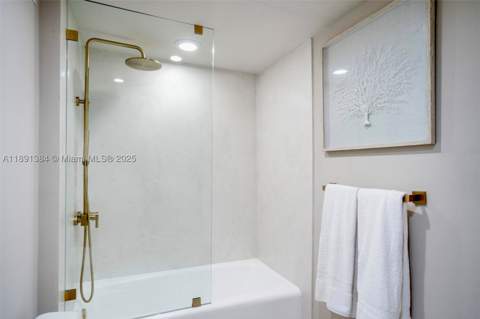 2301 Collins Ave 836, Miami Beach FL - photo 12 of 29