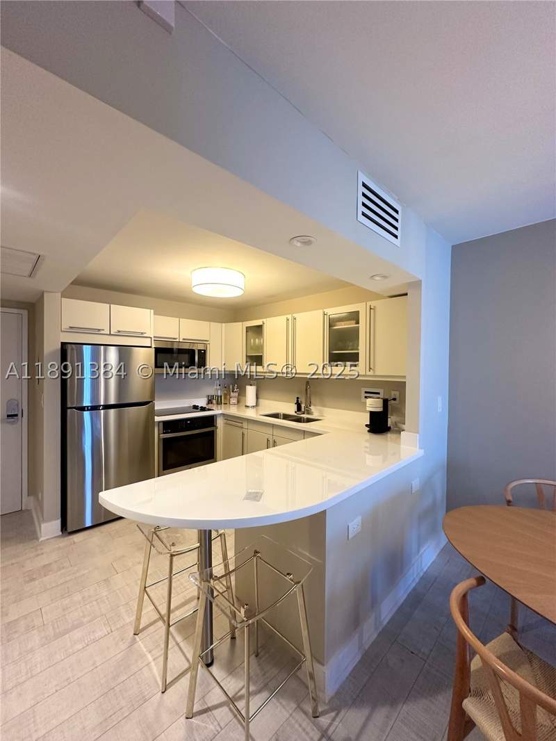 0 bedroom Condominium at 2301 Collins Ave 836, Roney Palace Condo, Miami Beach — photo 5