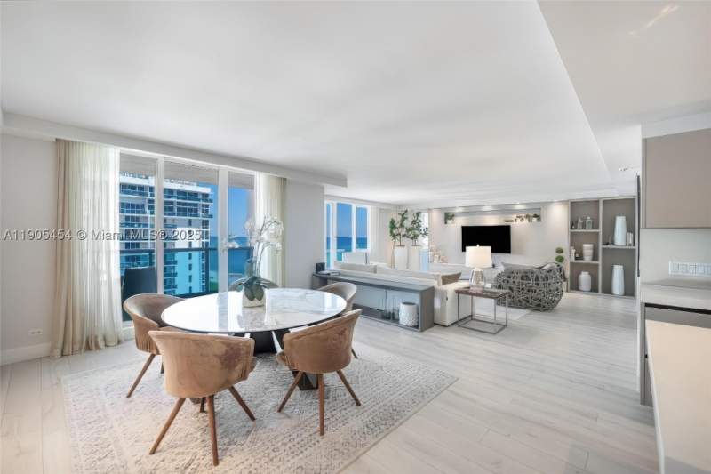 2 bedroom Condominium at 2301 Collins Ave 1414/1415, Roney Palace Condo, Miami Beach — photo 5