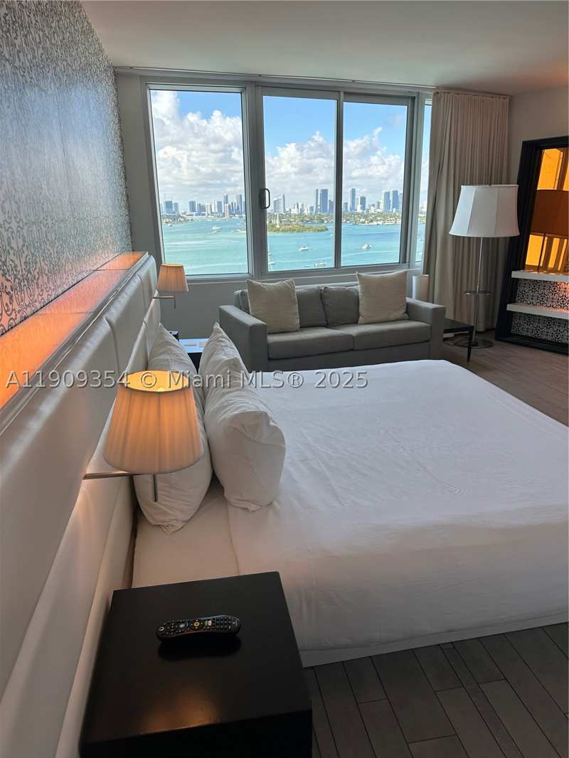 1 bedroom Condominium at 1100 West Ave 1206, 1100 West Condo, Miami Beach — photo 1