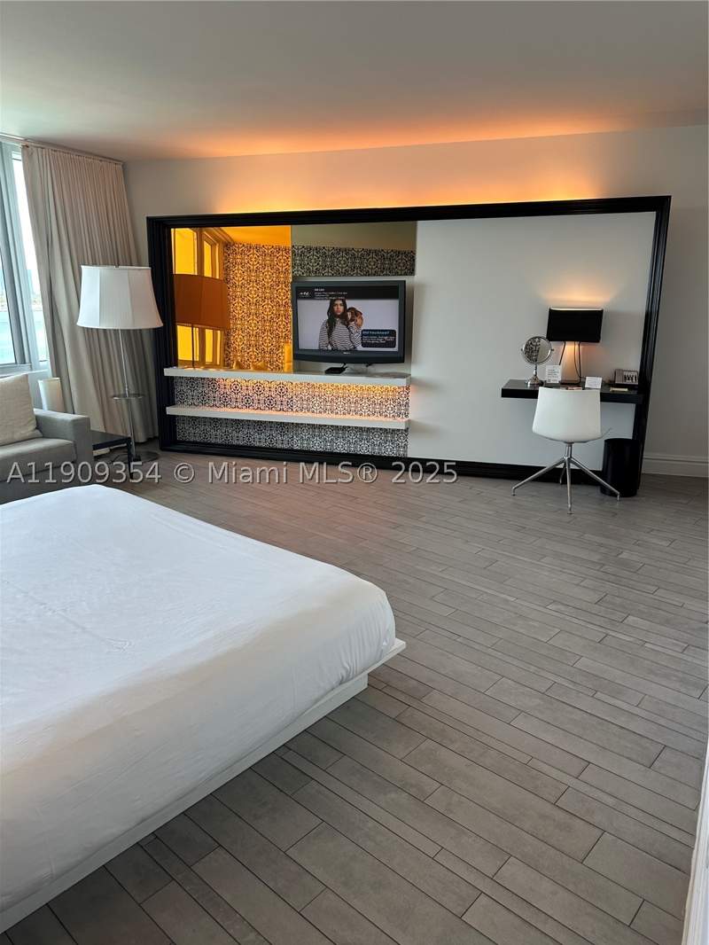 1 bedroom Condominium at 1100 West Ave 1206, 1100 West Condo, Miami Beach — photo 2