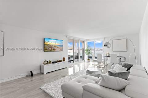 100 Bayview Dr 227, Sunny Isles Beach FL - photo 19 of 48