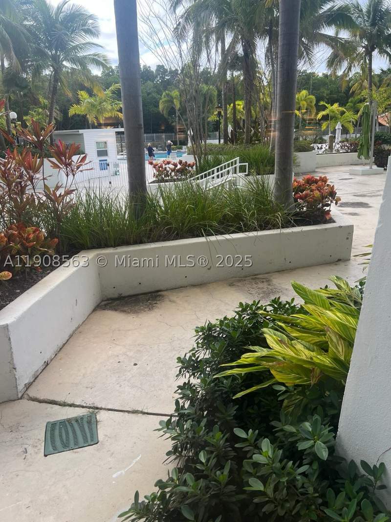 2 bedroom Condominium at 100 Bayview Dr 227, Arlen House East Condo, Sunny Isles Beach — photo 5