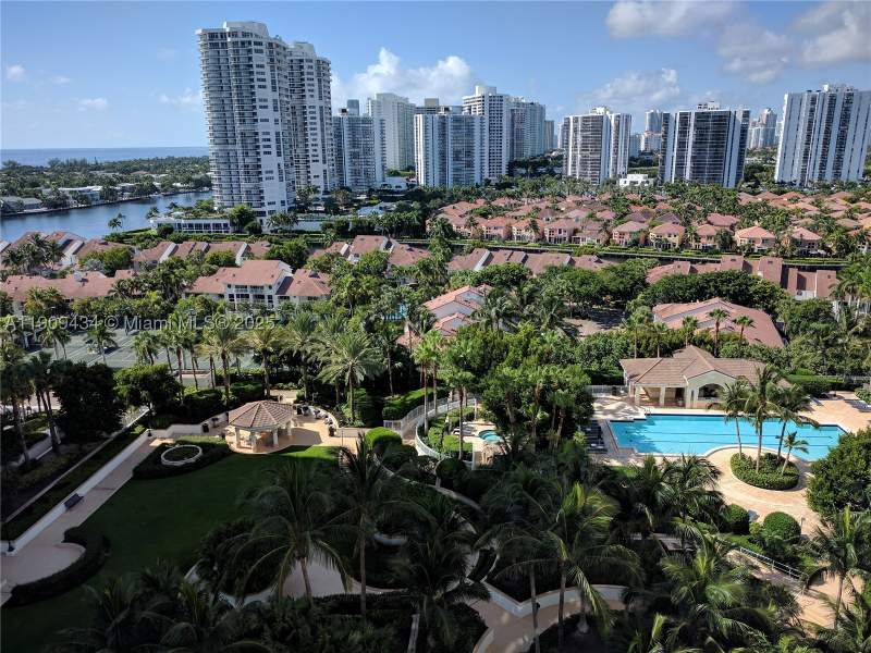 3 bedroom Condominium at 21055 Yacht Club Dr 1602, South Tower At The Point, Aventura — photo 4