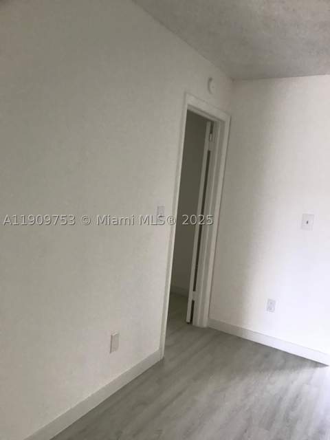 438 NE 210th Cir Ter 203-4B, Miami FL - photo 18 of 20