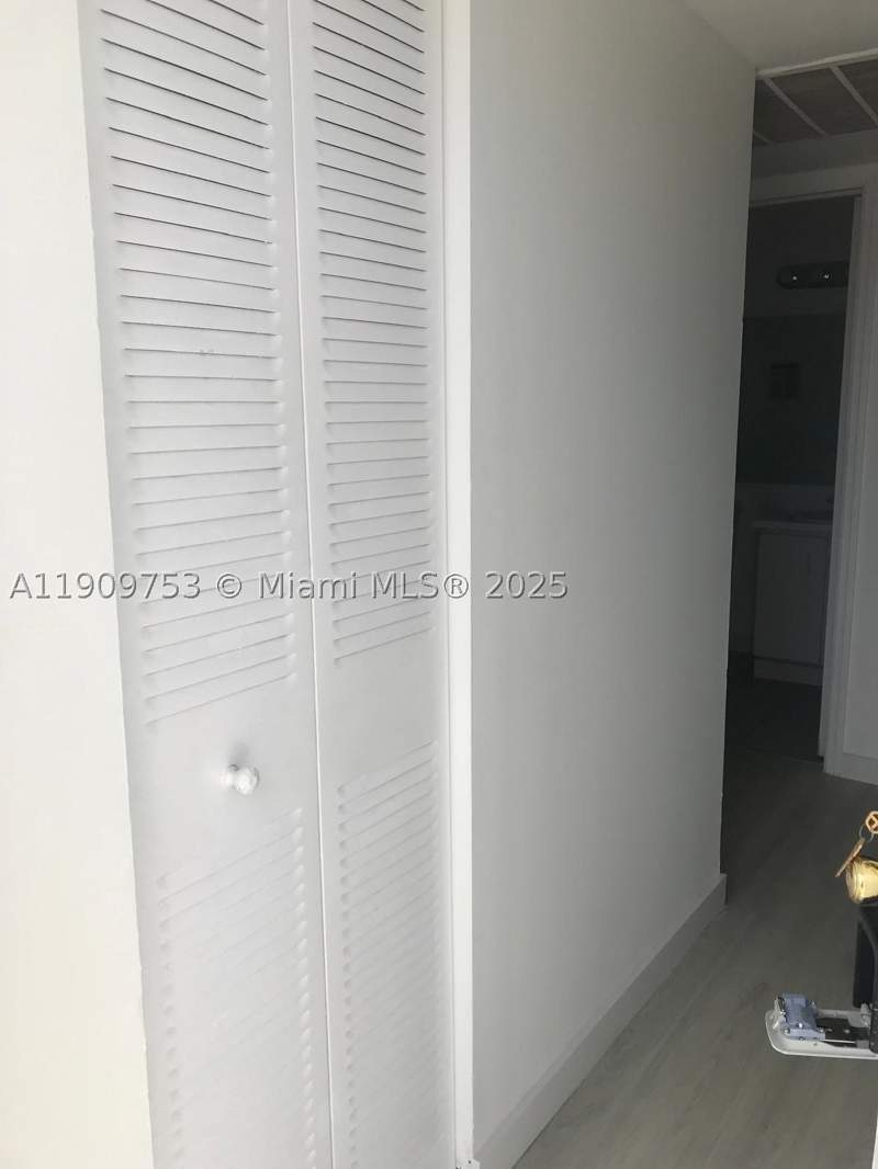 2 bedroom Condominium at 438 NE 210th Cir Ter 203-4B, Monterey Village-Two Cond, Miami — photo 2