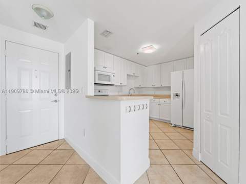 1627 SW 37th Ave 1103, Miami FL - photo 9 of 27