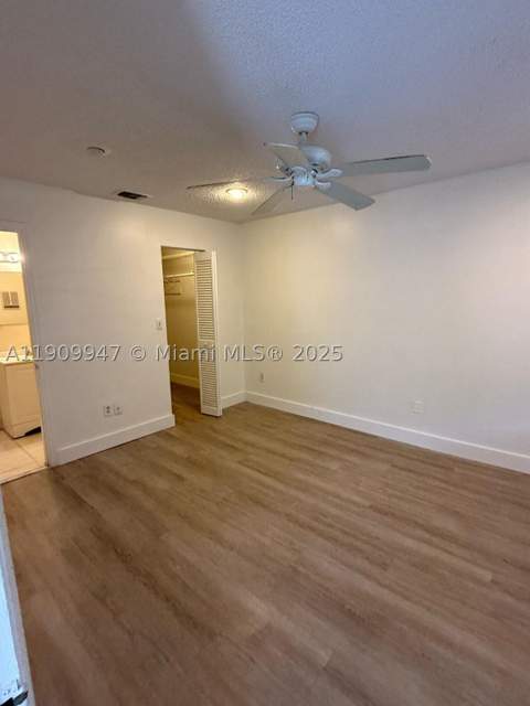 438 NE 210th Cir Ter 202-4B, Miami FL - photo 15 of 23