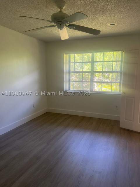 438 NE 210th Cir Ter 202-4B, Miami FL - photo 17 of 23