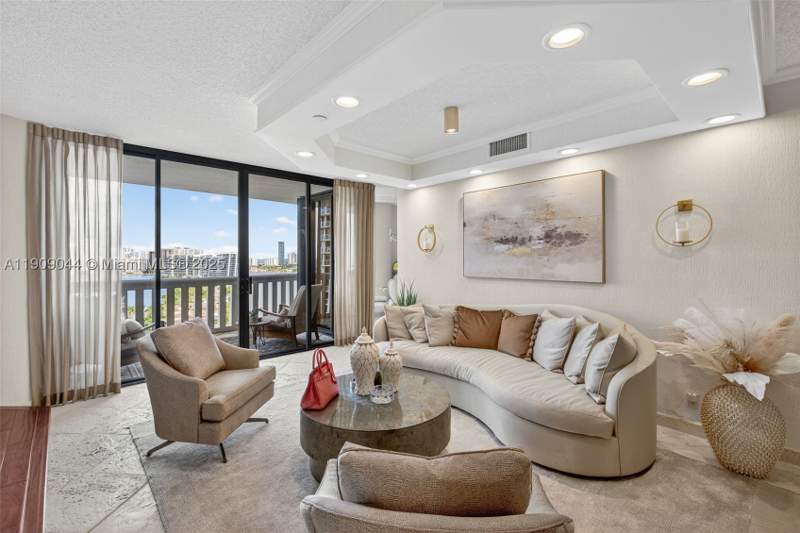2 bedroom Condominium at 3000 Island Blvd 1904, 3000 Isl Blvd Williams Is, Aventura — photo 3