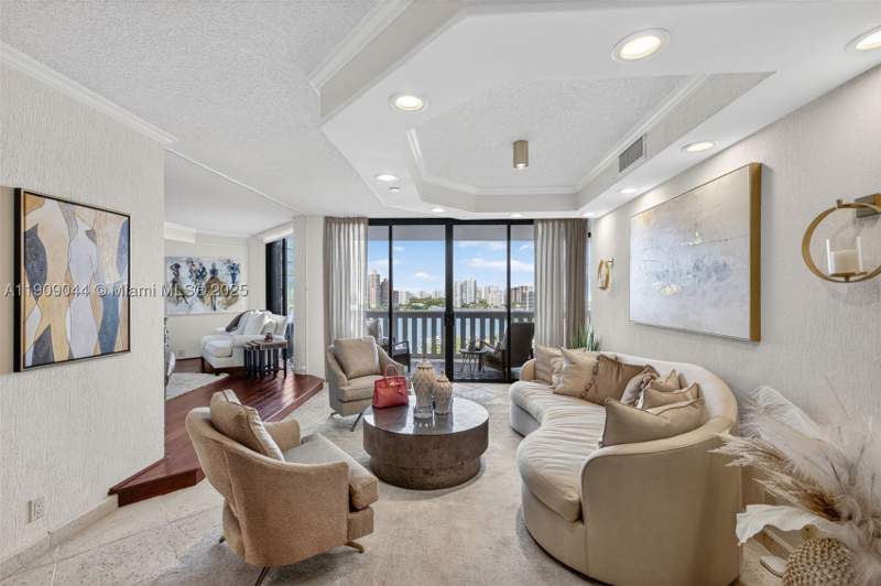 2 bedroom Condominium at 3000 Island Blvd 1904, 3000 Isl Blvd Williams Is, Aventura — photo 4