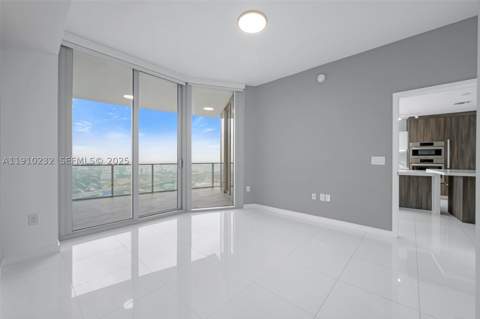 851 NE 1st Ave 4204, Miami FL - photo 18 of 27