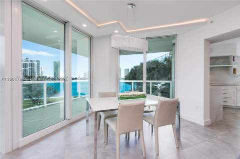3370 Hidden Bay Dr 303, Aventura FL - photo 12 of 59