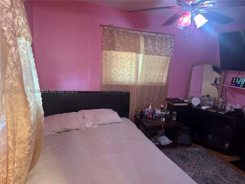 15151 Railroad Dr, Miami Gardens FL - photo 13 of 21