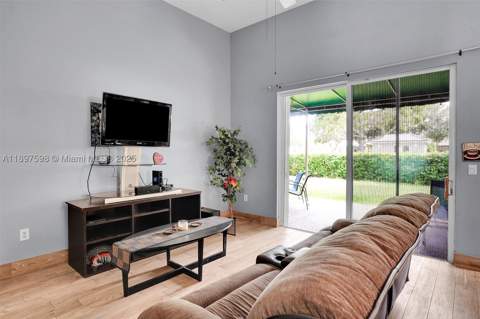 1861 SE 19th Ave, Homestead FL - photo 19 of 54