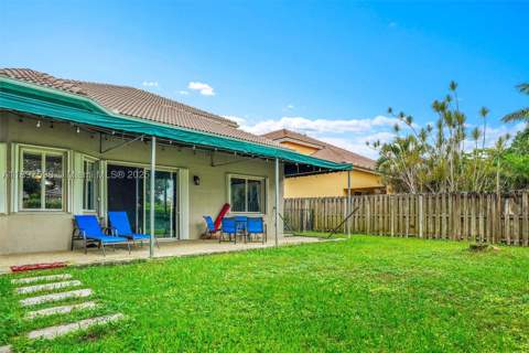 1861 SE 19th Ave, Homestead FL - photo 6 of 54