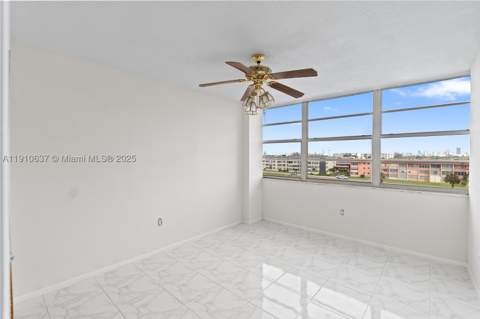 1351 NE Miami Gardens Dr 406E, Miami FL - photo 12 of 32