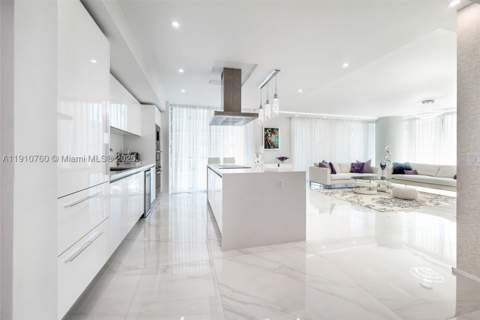 330 Sunny Isles Blvd 5-1908, Sunny Isles Beach FL - photo 14 of 30