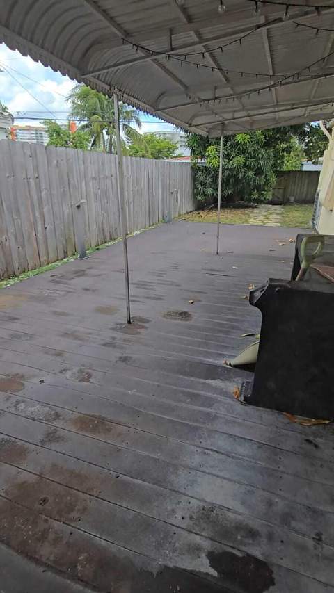 1435 NE 182nd Street, North Miami Beach FL - photo 10 of 13