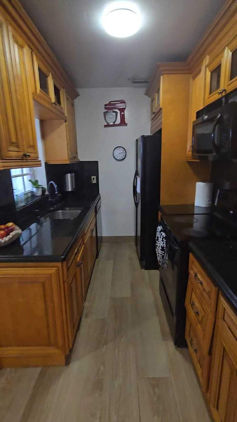 3 bedroom SingleFamilyResidence at 1435 NE 182nd Street, Fulford By Sea Sec L, North Miami Beach — photo 3