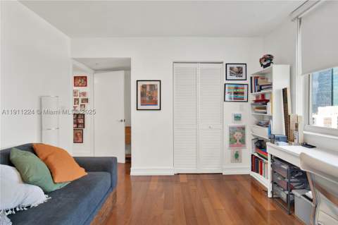 31 SE 5th St 2910, Miami FL - photo 16 of 34