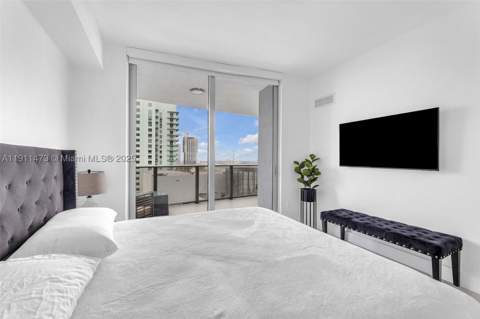 488 NE 18th St 4311, Miami FL - photo 13 of 42