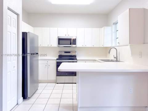 2610 NE 3rd Dr 203, Homestead FL - photo 14 of 20
