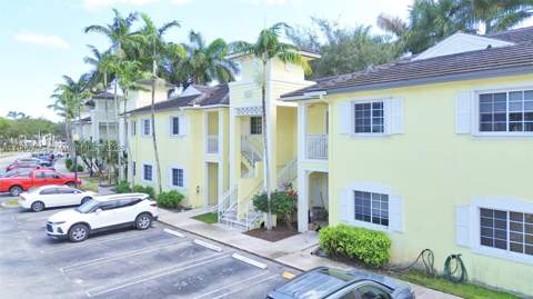 2610 NE 3rd Dr 203, Homestead FL - photo 16 of 20