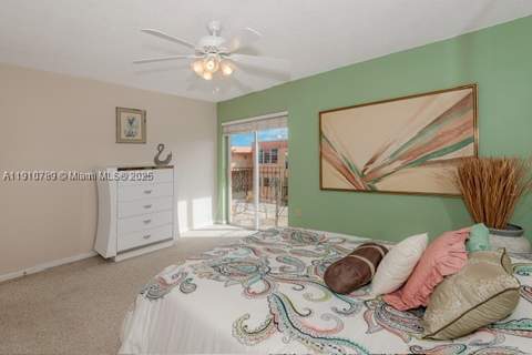 1890 W 56th St 1423, Hialeah FL - photo 7 of 27