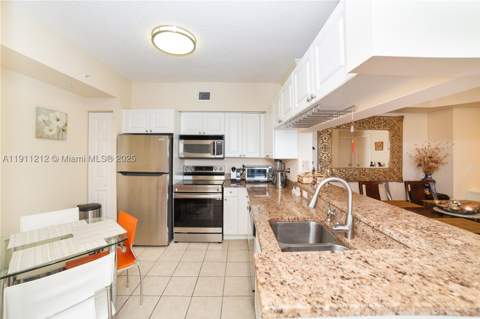 17150 N Bay Rd 2207, Sunny Isles Beach FL - photo 8 of 50