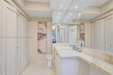 20281 E Country Club Dr 511, Aventura FL - photo 22 of 59