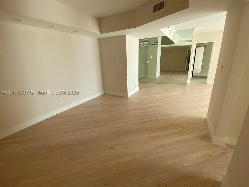 2 bedroom Condominium at 20281 E Country Club Dr 511, Hamptons West Condo, Aventura — photo 4