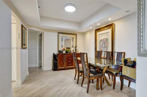20281 E Country Club Dr 511, Aventura FL - photo 6 of 59