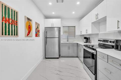 797 NW 35th St, Miami FL - photo 12 of 45