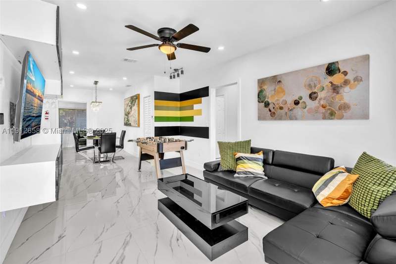 4 bedroom SingleFamilyResidence at 797 NW 35th St, Eden Park, Miami — photo 3
