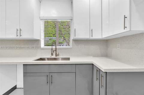 5850 NE 3rd Ave, Miami FL - photo 22 of 56