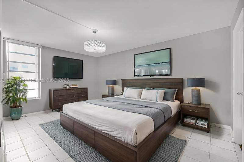 2 bedroom Condominium at 9686 Fontainebleau Blvd 507, Golfview Cl Fontainebleau, Miami — photo 4