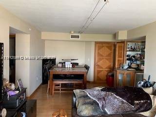 1688 West Ave 405, Miami Beach FL - photo 19 of 24
