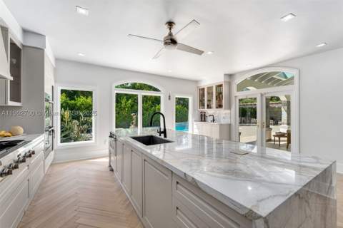 5770 SW 100th St, Pinecrest FL - photo 15 of 57