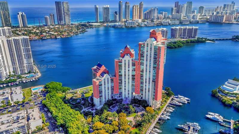 2 bedroom Condominium at 3370 Hidden Bay Dr 804, 100 Hidden Bay Condo, Aventura — photo 1