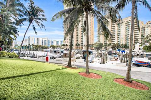 3370 Hidden Bay Dr 804, Aventura FL - photo 11 of 41