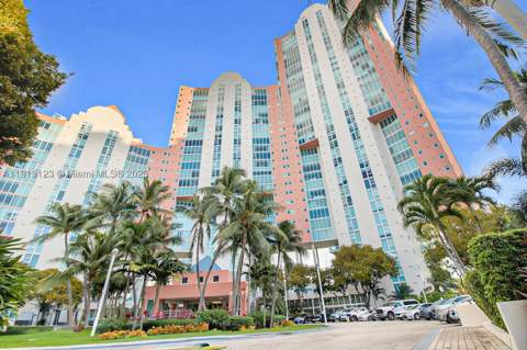 3370 Hidden Bay Dr 804, Aventura FL - photo 7 of 41
