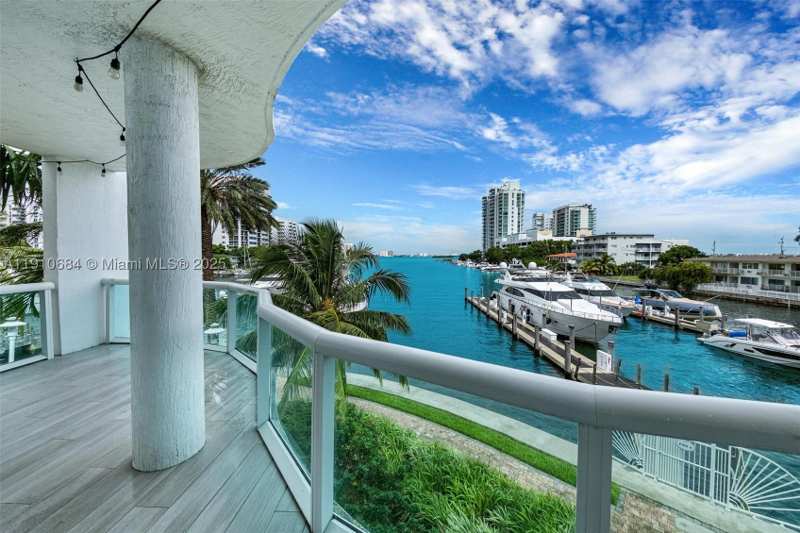 3 bedroom Townhouse at 7918 Harbour Island Dr 207, 360 Condo C, North Bay Village — photo 1