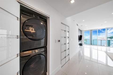 7918 Harbour Island Dr 207, North Bay Village FL - photo 16 of 53