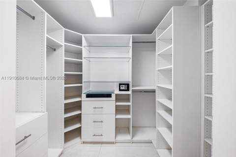 7918 Harbour Island Dr 207, North Bay Village FL - photo 22 of 53