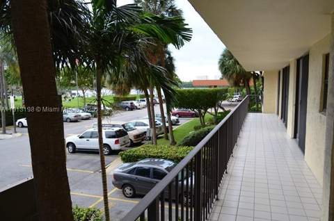 290 174th St M10, Sunny Isles Beach FL - photo 17 of 23