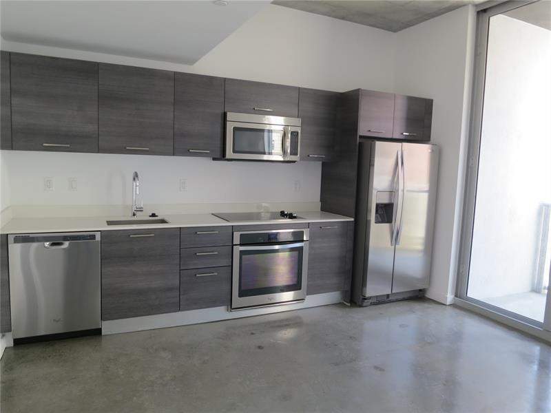 1 bedroom Condominium at 151 SE 1st Street 608, Centro Condo, Miami — photo 2