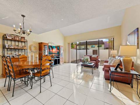 13350 SW 91st Ter C, Miami FL - photo 11 of 30