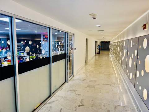 1000 West Ave 1504, Miami Beach FL - photo 21 of 27
